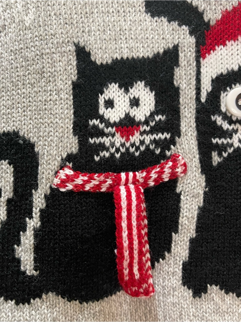 Karen Scott Christmas Sweater with Festive Black Cat Trio - Picture 5 of 10